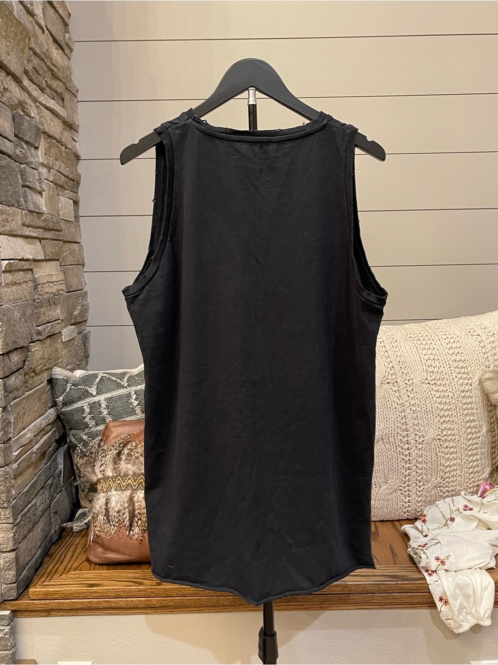 Topshop Distressed Muscle Tank/Tank– US 8 / Medium